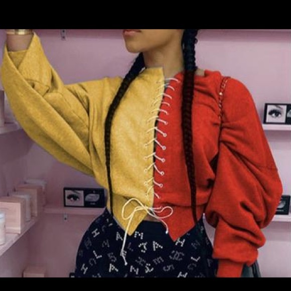 Trendy Bandage sweatshirt - Picture 1 of 1